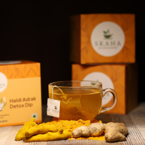 Haldi Adrak Detox Tea